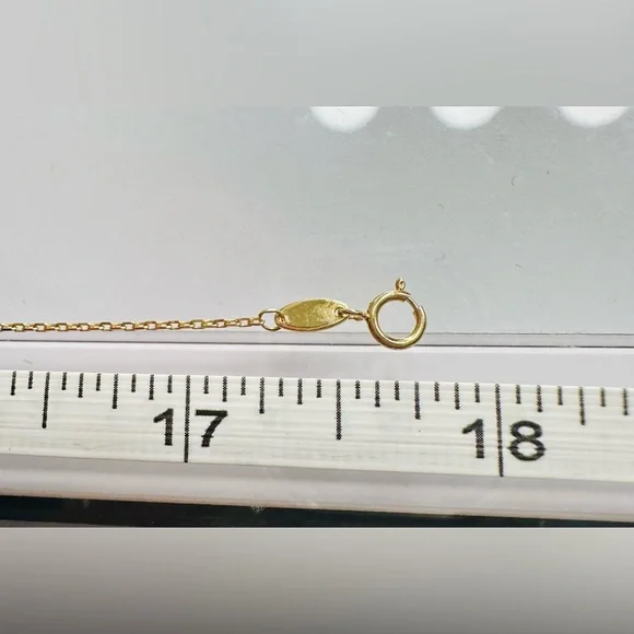 Dainty V Necklace  💛 Real 18 Karat Solid Gold Jewelry 💛 - Picture 8 of 8